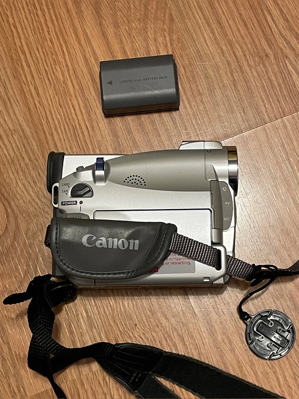 Canon ZR 25 Camcorder untested